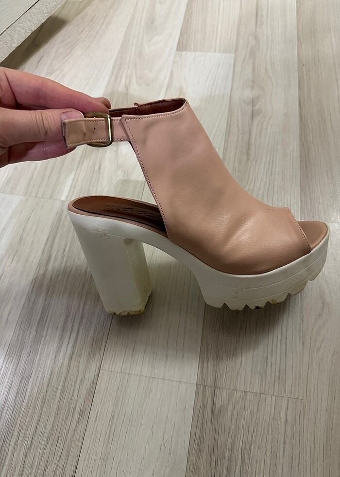 Pudra pembesi topuklu - Görsel 3