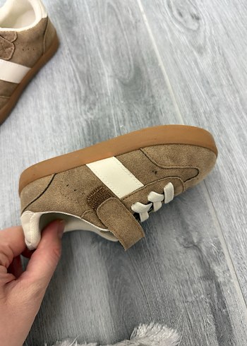 Kahverengi Süet Erkek Çocuk Spor Ayakkabı H&M marka - Görsel 4