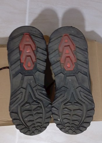 Kırmızı Siyah Bağcıklı Erkek bot - Görsel 4