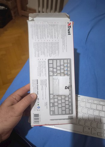 Trust Beyaz Kablosuz Klavye - Görsel 2