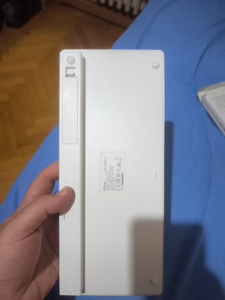 Trust Beyaz Kablosuz Klavye - Görsel 3