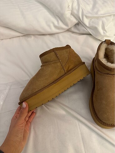 UGG MİNİ PLATFORM