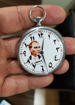 Atatürk cep saati ...