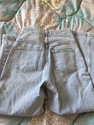 32 Beden mavi Renk Mango yüksek bel mom jean