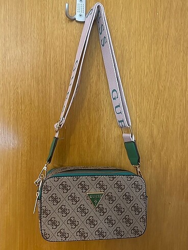 Guess Guess Kadın Çanta Kullanılmadı