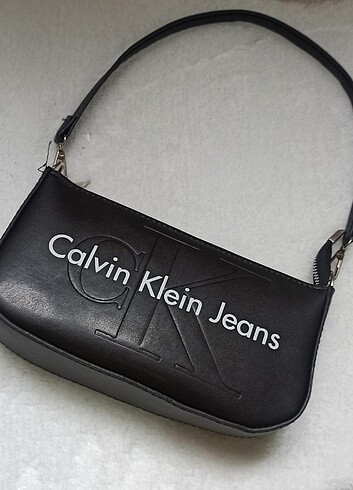 Calvin Klein çanta 
