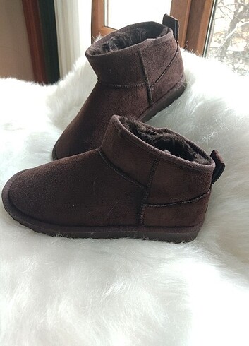 Ugg ????UGG ULTRA MİNİ KAHVE ??Süet materyal içi 