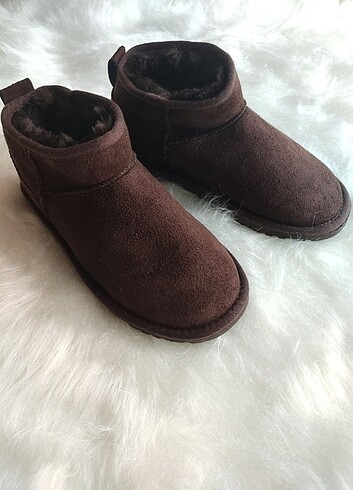 37 Beden ????UGG ULTRA MİNİ KAHVE ??Süet materyal içi 