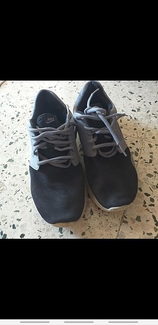 nike ayakkabi
