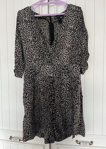 Gri Leopar Desenli tulum