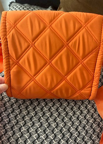 Turuncu Zincir Detaylı Kadın Çanta - Görsel 2