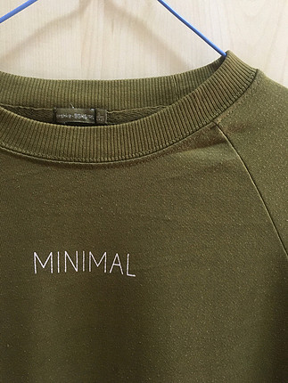 BERSHKA MINIMAL SWEATSHIRT