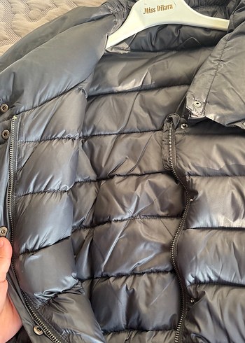 xl Beden Mango şişme mont