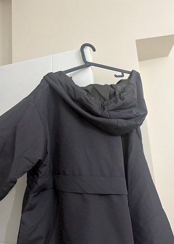 Zara Gri Kapüşonlu Kadın yağmurluk