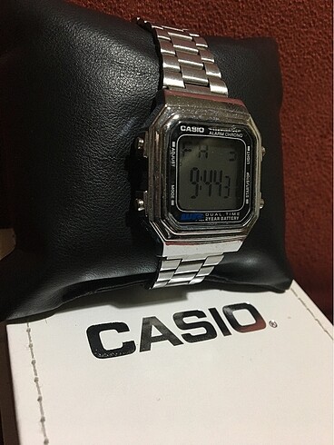 Casio CASIO BUYUK KASA FONKSIYONEL SIK UNISEX KLASIK SAAT