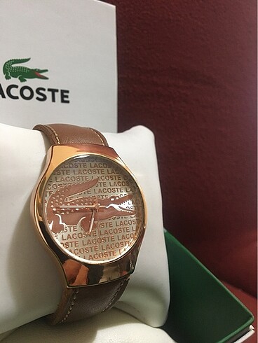  Beden LACOSTE KLASIK KADIN SAATI BAKIR VE ALTIN RENK KARISIMI RENGE SA