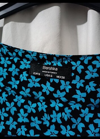 Bershka Bluz 