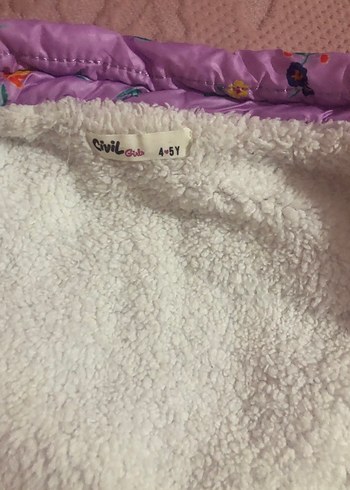 Kız Çocuk Mor Nakışlı Fermuarlı Yelek - Görsel 2