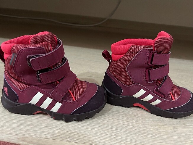 Adidas Adidas botğ