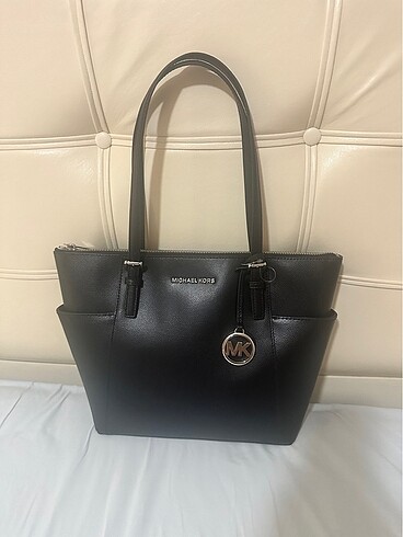 Michael Kors siyah çanta