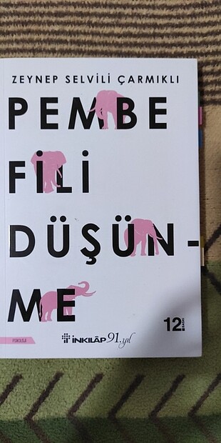 Pembe fili düşünme