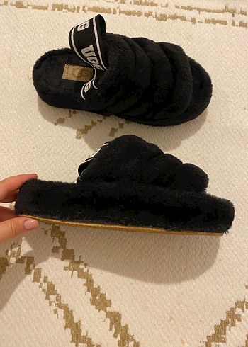 Ugg ev terliği - Görsel 2