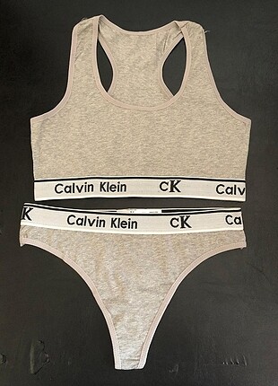 Diğer Calvin klein