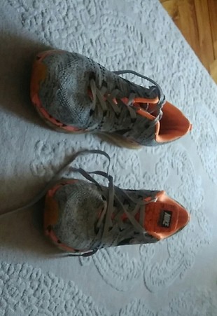 42 Beden turuncu Renk Nike ayakkabı