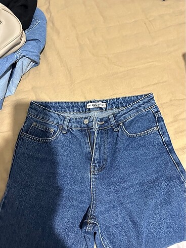 28 Beden Mom jean
