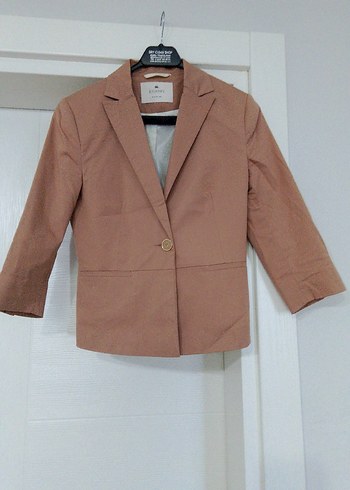 Bej Düğmeli Kadın Blazer Ceket