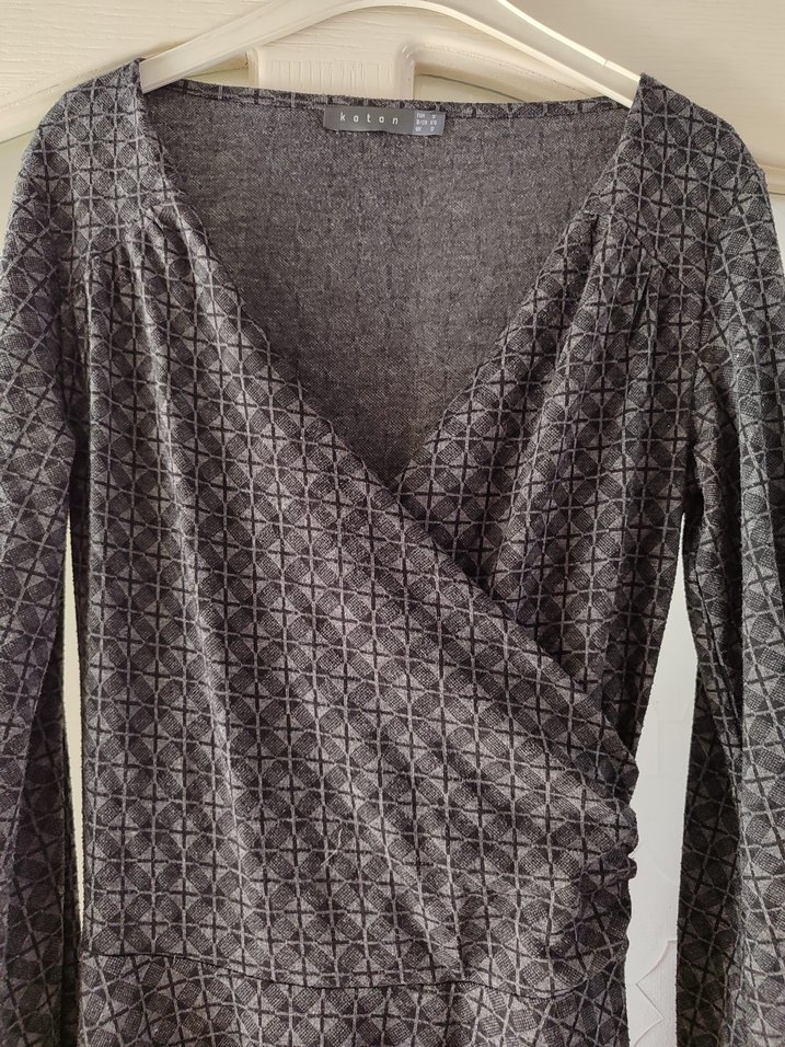 koton degaje yaka minik desenli kışlık elbise - Görsel 2