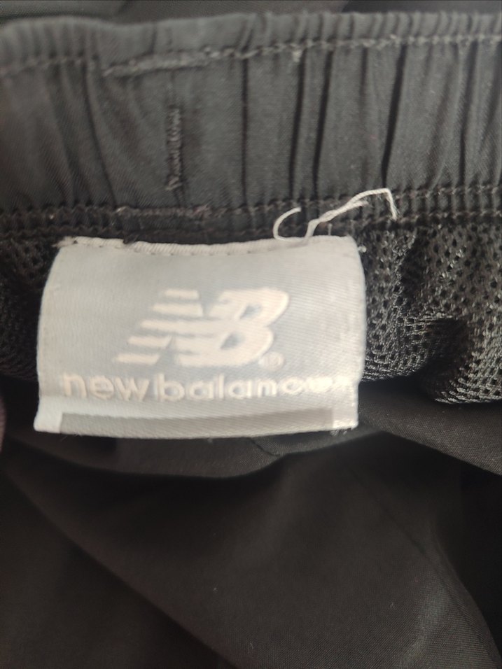 New Balance Siyah Erkek Eşofman Altı - Görsel 4