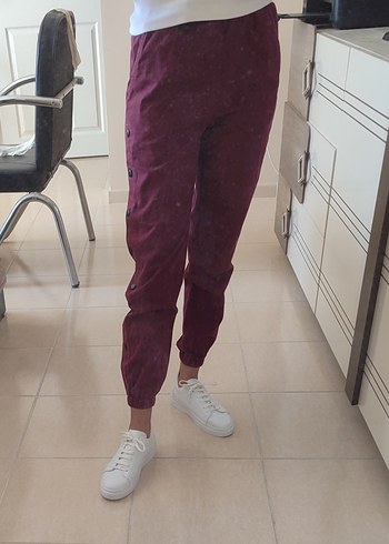 çtn yandan zımba detaylı lastikli paçalı bordo pantolon - Görsel 3