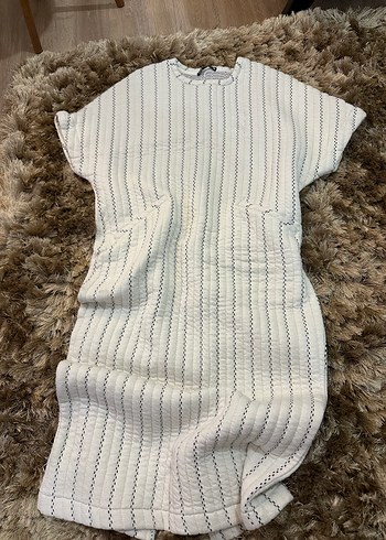 Zara Kadın Beyaz Kısa Kollu Zebra Desenli elbise