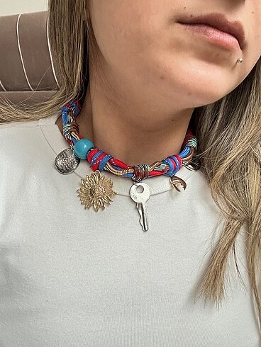 Marka modeli charm halat kolye