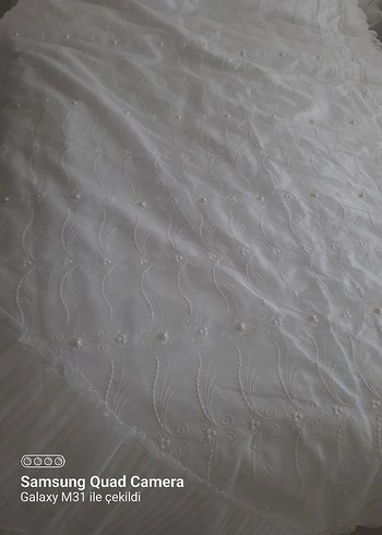 Beden beyaz Renk Beyaz Parlak Düz Yatak Örtüsü