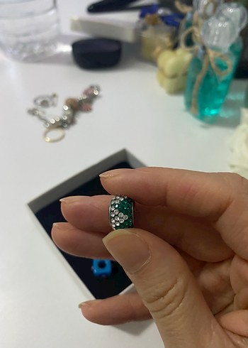 Boncuklu Çok Renkli Kadın Charms - Görsel 7