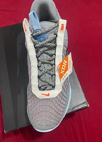 43 Beden Nike spor ayakkabı