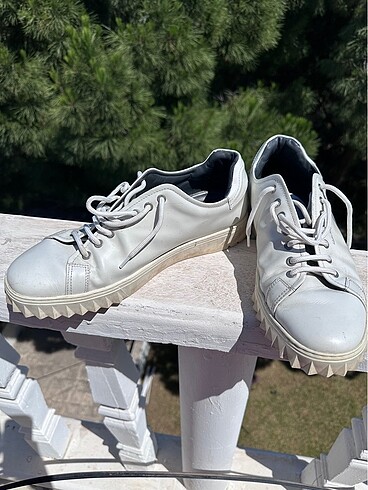 Salvatore Ferragamo italyadan aldık