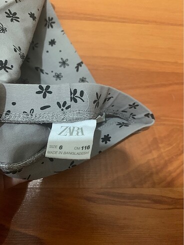 Zara Zara tayt