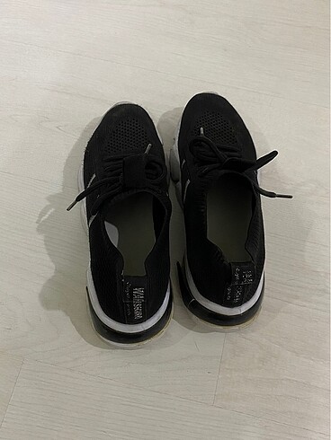 39 Beden Siyah Spor Ayakkabısı Sneakers
