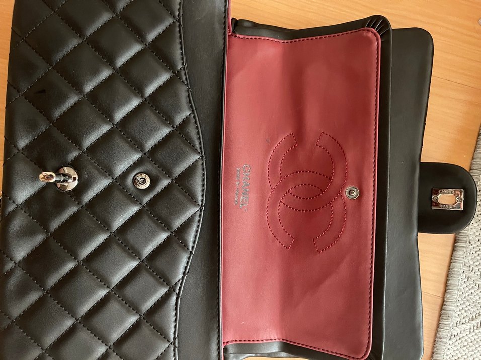 Chanel Siyah Kapitone Omuz Çantası — görsel 3/7