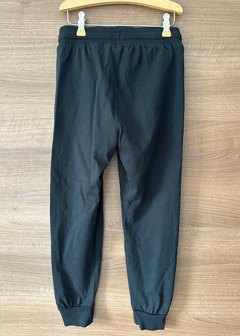8 Yaş Beden H&M çocuk mevsimlik eşofman
