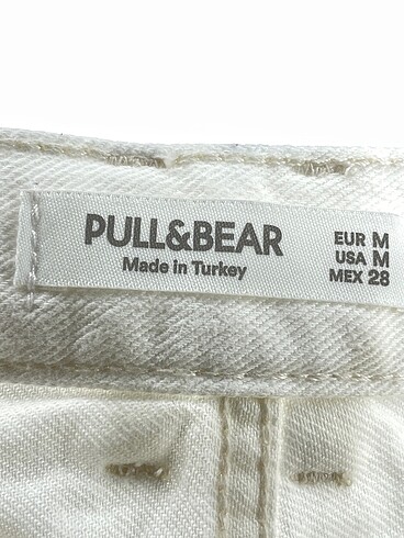 m Beden beyaz Renk Pull and Bear Mini Etek %70 İndirimli.