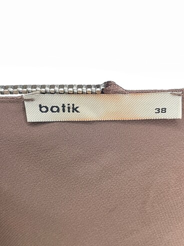 38 Beden kahverengi Renk Batik Bluz %70 İndirimli.