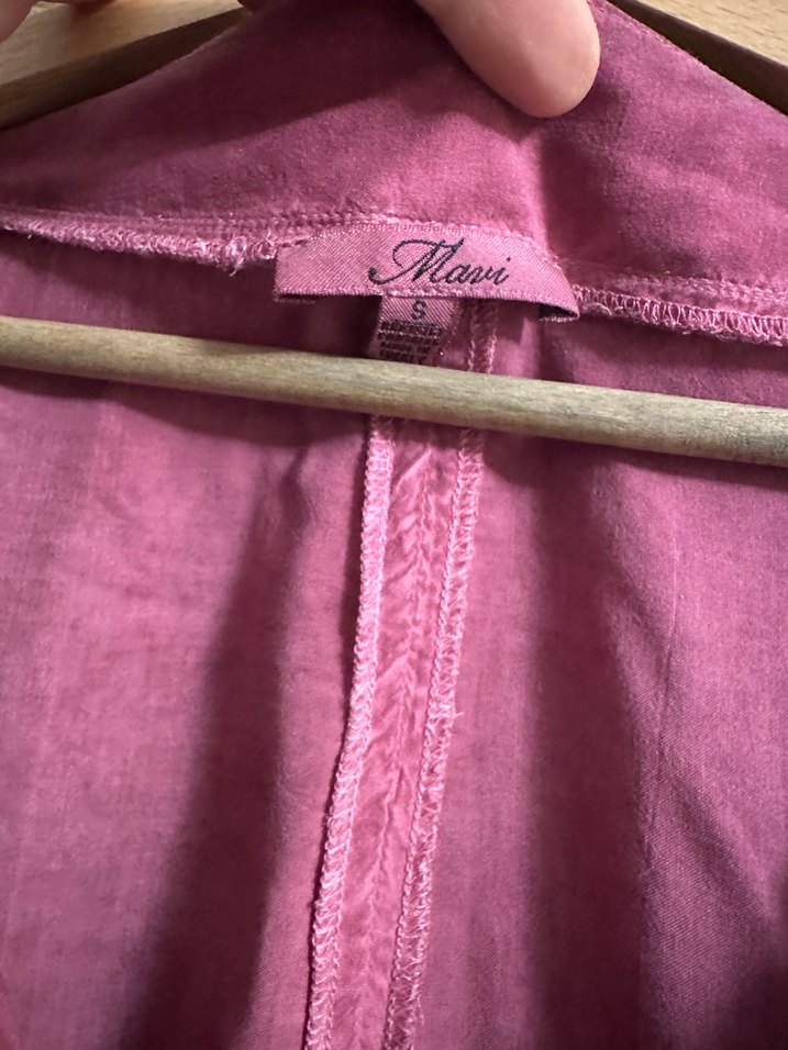 Mavi marka yazlık bluz - Görsel 4