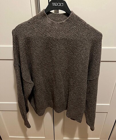 H&M kazak