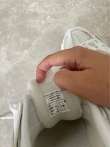 36 Beden beyaz Renk Balenciaga ayakkabı