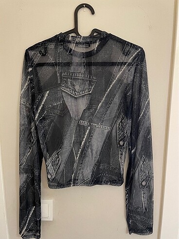 m Beden siyah Renk Bershka transparan bluz