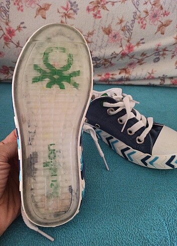 33 Beden Benetton 